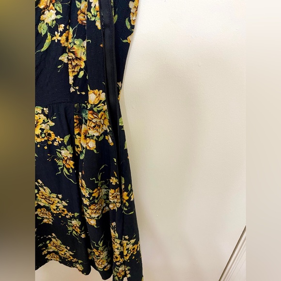 Large Altar’d State mini dress black floral print with button top - Picture 6 of 6